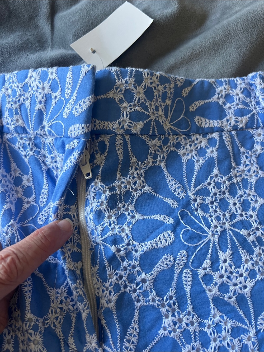 NWT LOFT Light Blue with White Floral Lace High-Rise Shorts - Picture 9 of 10